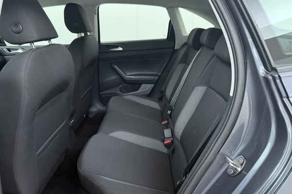 Volkswagen Taigo (2022) — foto 18 van 19