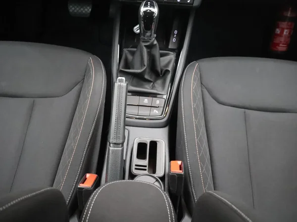 Škoda Kamiq (2024) — foto 11 van 28