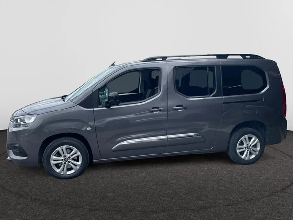 TOYOTA Proace City Verso Lwb Dsl (2023) — foto 17 van 20