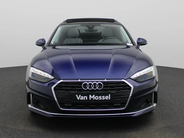 Audi A5 (2022) — foto 23 van 39