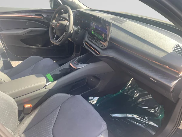 CUPRA Raval (2026) — foto 10 van 22