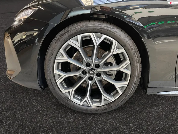 AUDI A6 Avant (2026) — foto 13 van 15