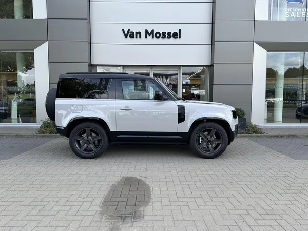 Land Rover Defender (2026) — foto 30 van 33