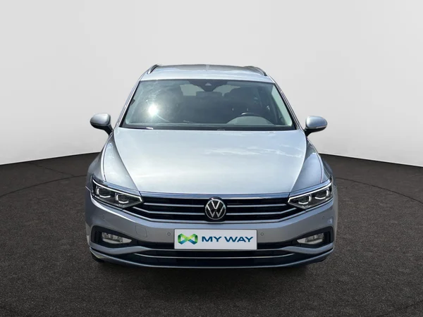 VOLKSWAGEN Passat Variant (2022) — foto 16 van 22