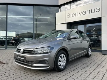 Volkswagen Polo 8784b015-8969-451e-b1d0-d8d73cfd01be