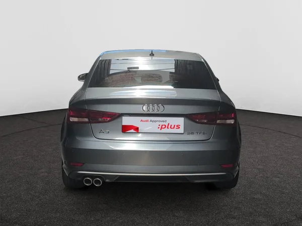 AUDI A3 Sedan (2018) — foto 19 van 24