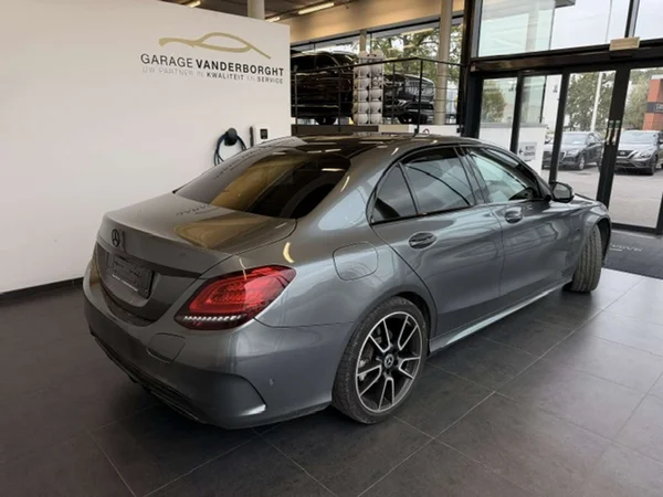 Mercedes-Benz C-Klasse (2020) — foto 20 van 24
