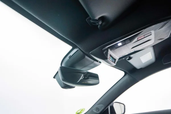 Opel Astra (2023) — foto 21 van 35