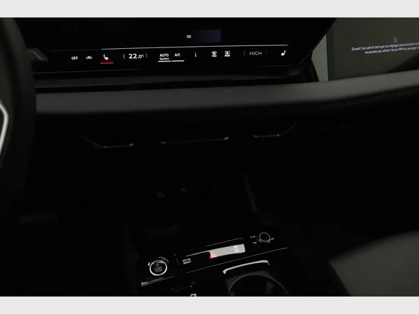AUDI Q6 Sportback e-tron (2025) — foto 22 van 22