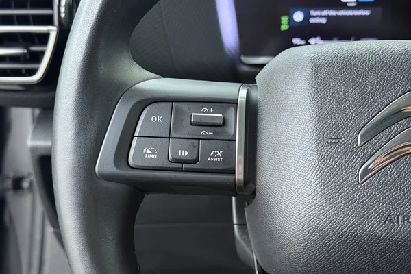 Citroen C4 (2023) — foto 5 van 19