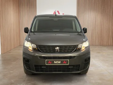 Peugeot Partner 4bfa8182-b9c2-45a6-9b43-4df443b6c1ae