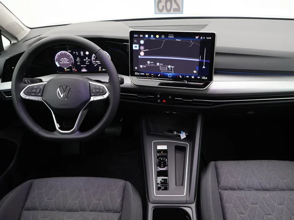VOLKSWAGEN Golf VIII (2026) — foto 5 van 23