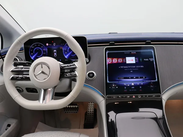 Mercedes-Benz EQE (2026) — foto 10 van 25