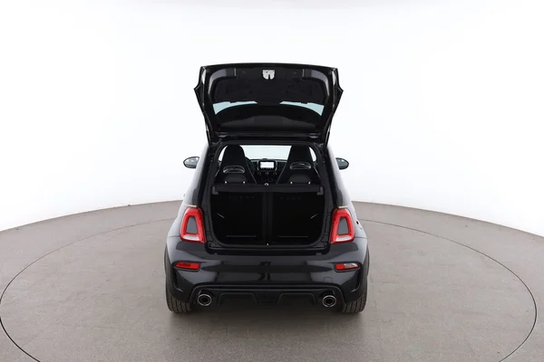 Abarth 595 (2021) — foto 7 van 16