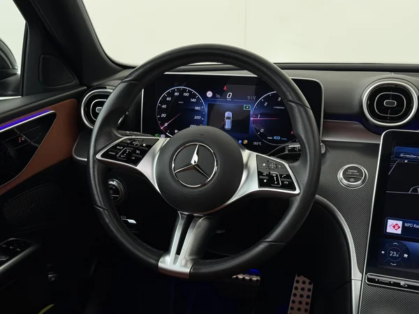 MERCEDES C 220 (2022) — foto 14 van 31