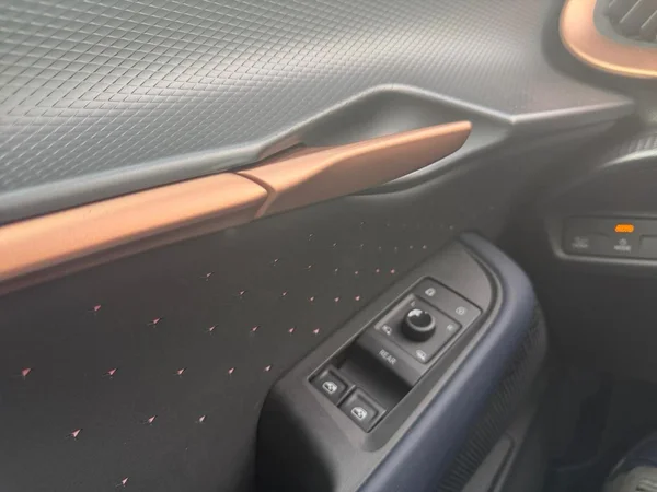 CUPRA Tavascan (2026) — foto 9 van 20
