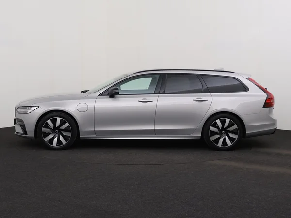 VOLVO V90 (2024) — foto 12 van 34