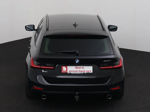 BMW 320 (2021) — foto 27 van 30