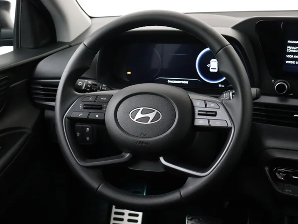 HYUNDAI Bayon (2025) — foto 14 van 27