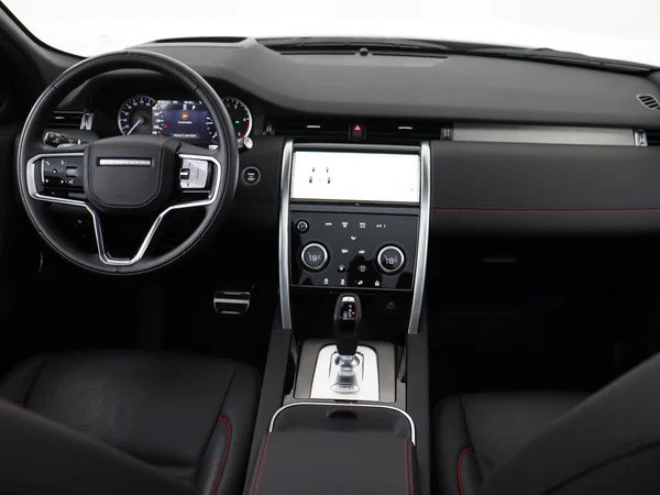 Land Rover Discovery Sport (2023) — foto 30 van 30