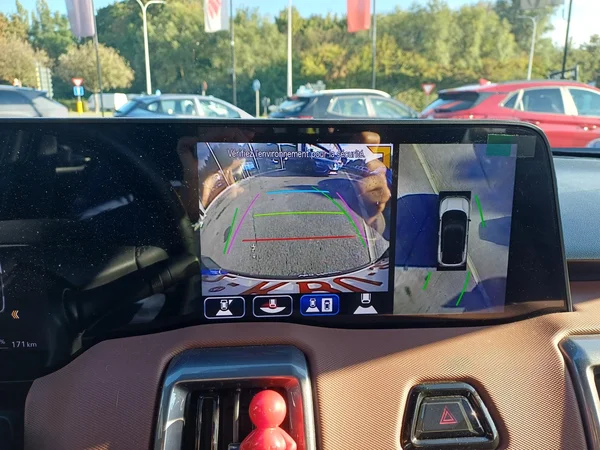 Suzuki e Vitara (2026) — foto 6 van 22