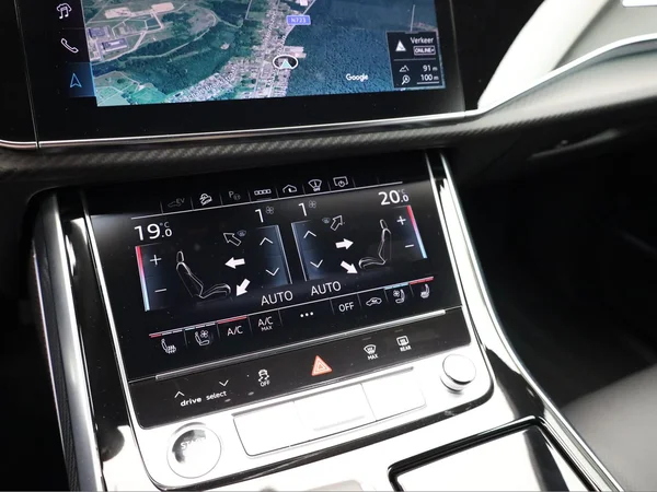 AUDI Q7 e-hybrid (PHEV) (2025) — foto 6 van 28