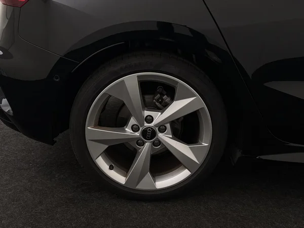 AUDI A3 Sportback (2025) — foto 12 van 18