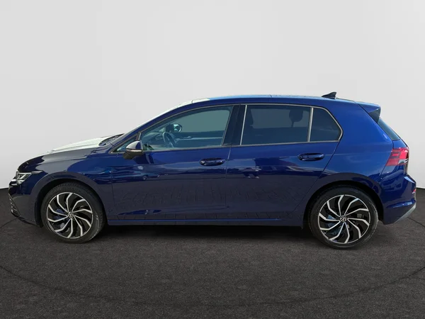 VOLKSWAGEN Golf VIII (2024) — foto 12 van 22