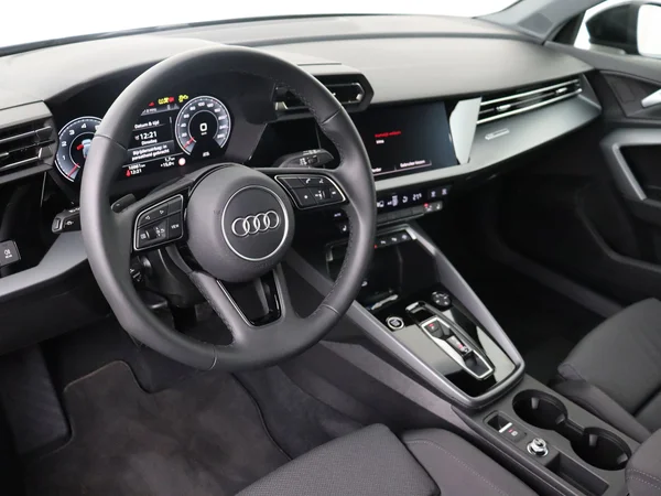 AUDI A3 Sportback (2025) — foto 17 van 18