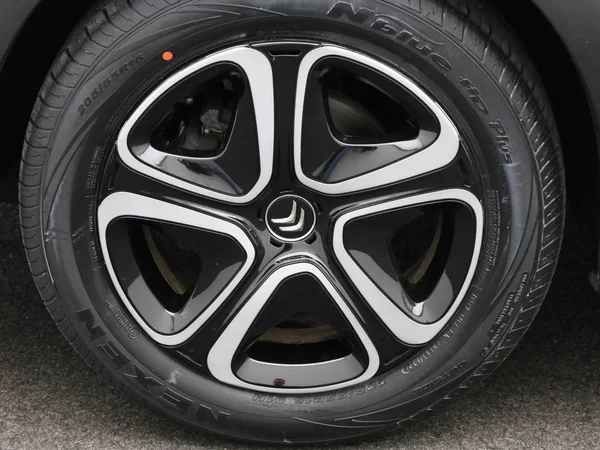 Citroën C3 (2021) — foto 6 van 41