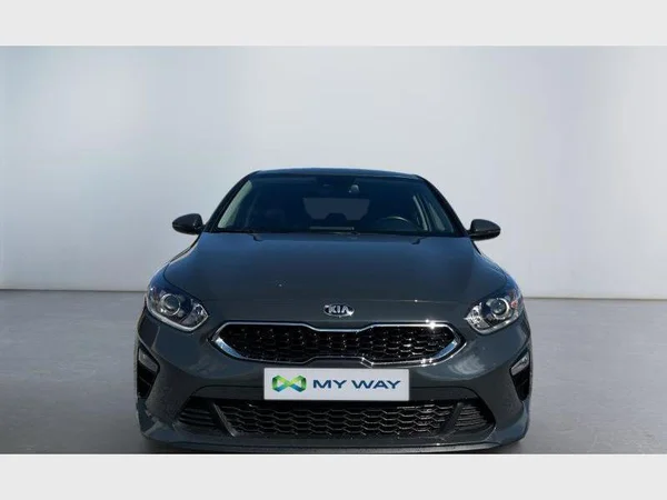 Kia CEED (2020) — foto 23 van 29