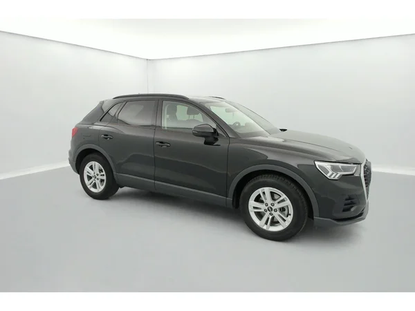 AUDI Q3 (2022) — foto 32 van 36