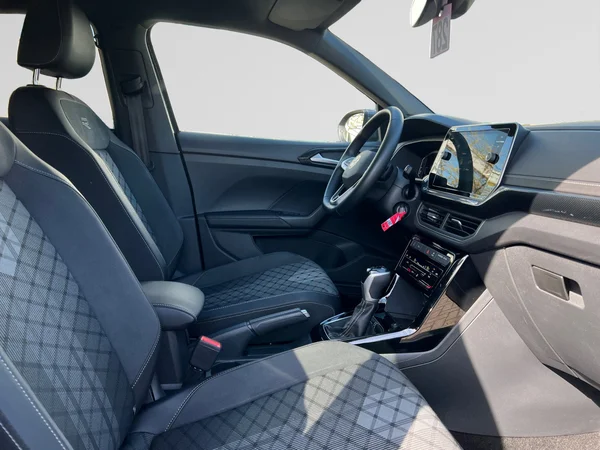 VOLKSWAGEN T-Cross (2025) — foto 16 van 24