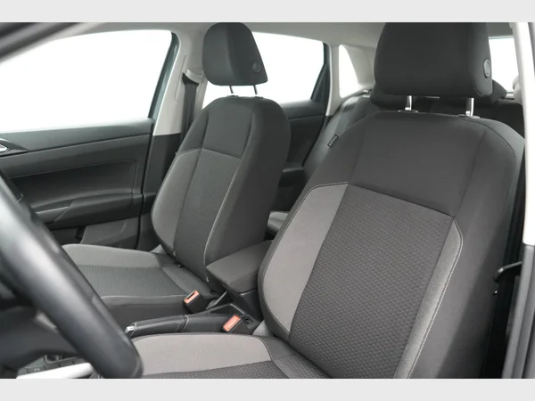 VOLKSWAGEN Polo (2024) — foto 5 van 25