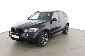 BMW X5 ee108d83-37c1-498b-b4aa-cd7151aa9647