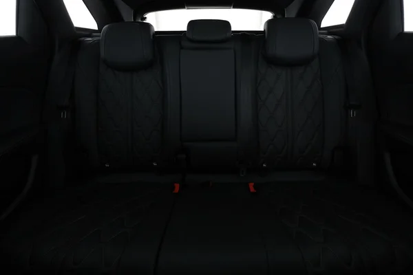 Peugeot 3008 (2018) — foto 6 van 16
