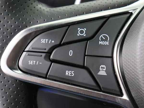 RENAULT Captur (2025) — foto 9 van 28
