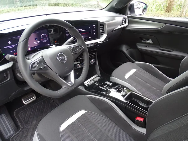 Opel Mokka (2024) — foto 5 van 28