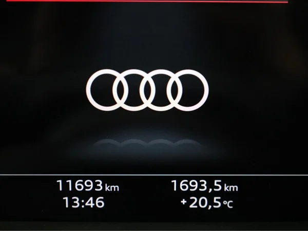AUDI Q8 SUV e-hybrid (PHEV) (2026) — foto 13 van 28