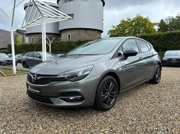 Opel Astra c27bd821-d86b-456a-b39c-584e12da26ba