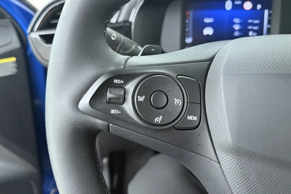 Opel Corsa (2025) — foto 6 van 21
