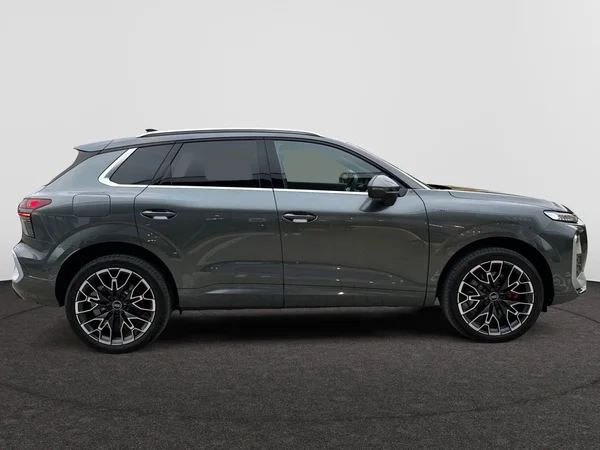 AUDI Q3 SUV e-hybrid (PHEV) (2025) — foto 22 van 26