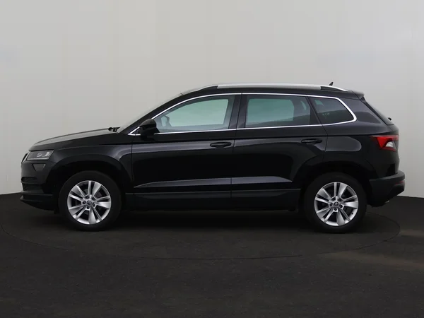 SKODA Karoq (2022) — foto 12 van 27