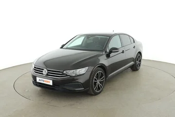 Volkswagen Passat 9f571069-405c-45c5-8c46-c1f66e22787c