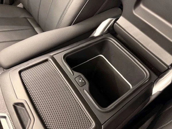 Land Rover Range Rover (2025) — foto 18 van 25