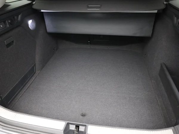 SKODA Superb Combi Dsl (2024) — foto 2 van 24