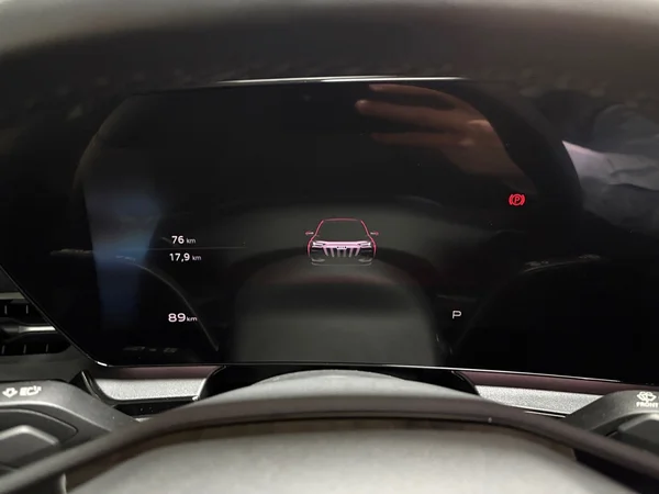 AUDI Q6 e-tron (2026) — foto 2 van 23