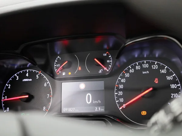 Opel Combo Life (2022) — foto 16 van 35