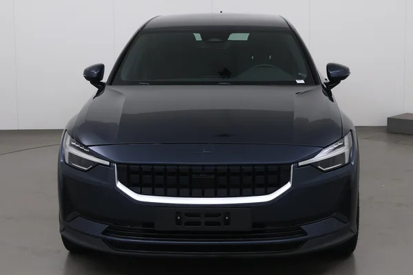 POLESTAR Polestar 2 (2023) — foto 12 van 25
