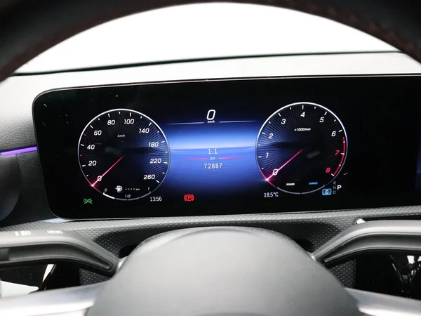 Mercedes-Benz A-Klasse (2023) — foto 8 van 32